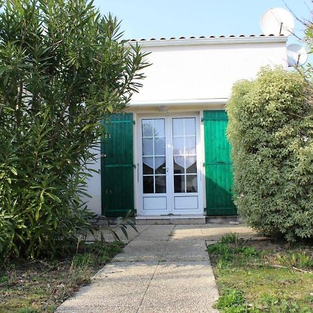 Villa Maison Saint-Georges-d'Oléron, 3 pièces, 6 personnes - FR-1-246A-69 Extérieur photo